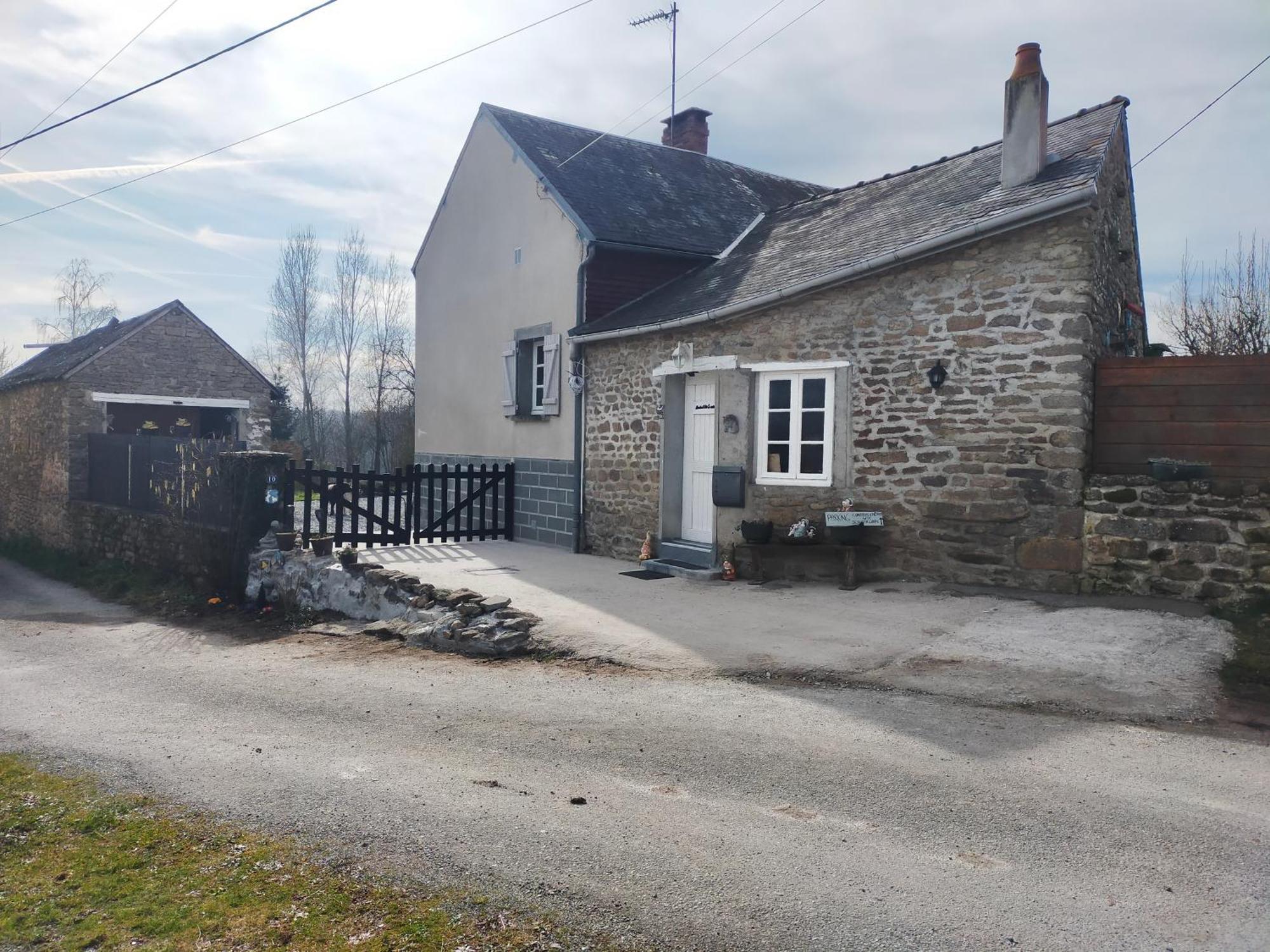 Gite Se Sentir Libre Crozant Kültér fotó